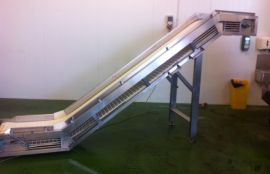 Объект: Z-образный модульный конвейер для морепродуктов